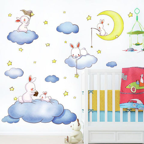 即納? ウォールステッカー子ども部屋 誕生日 壁紙シール 兎と雲と月 ☆  ウォールペーパー wall sticker　北欧 シールきれいに剥がせる子供部屋 デコ 幼稚園 保育園　トイレ　リビング 窓 冷蔵庫 ステッカー 賃貸OK！