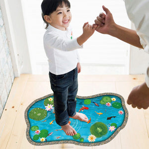 ウォールステッカー　床用　(池の鯉)　だまし絵ウォールステッカー 池の鯉 トリックアート?　防水３D 風 ウォールステッカー 大型 サイズ 壁紙 絵画 子供部屋 寝室 リビング バスルーム お風呂 浴室に?