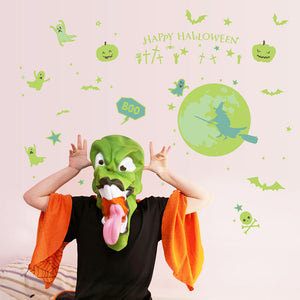 ウォールステッカー ハロウィン 飾り 夜光　蓄光 シール ドッキリ　いたずら　　おもしろい　はがせる壁紙　光を輝けるシール　怖い　恐怖　装飾　 トイレ パーティグッズ おばけ コウモリ バット シンプル 十字架 クロス 星 かぼちゃ 月 魔女 かわいい